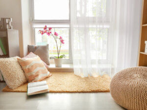 クッションが置かれている部屋